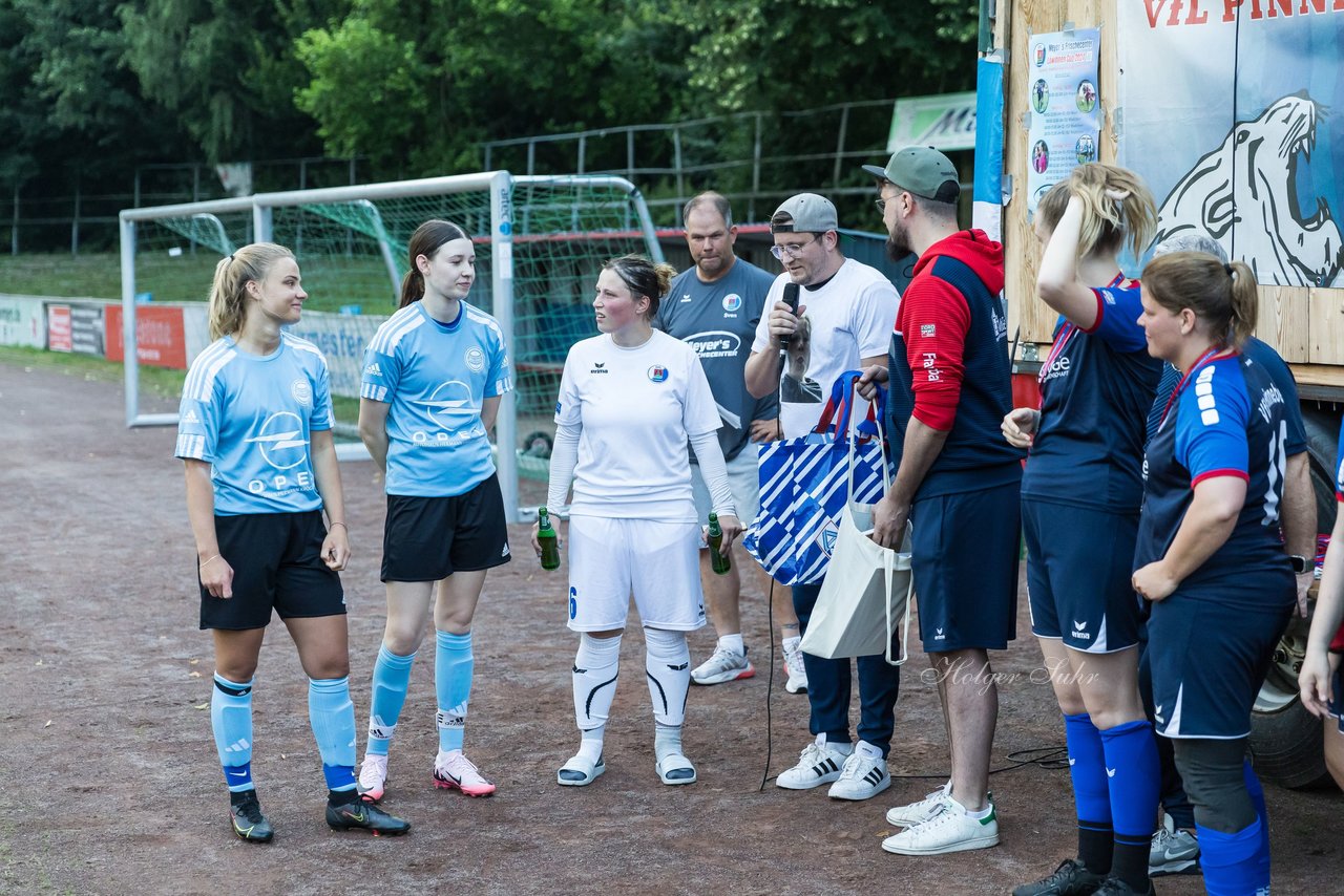 Bild 101 - Loewinnen Cup